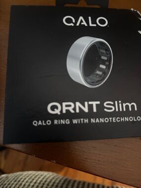QALO QRNT Slim Ring in Silver Finish